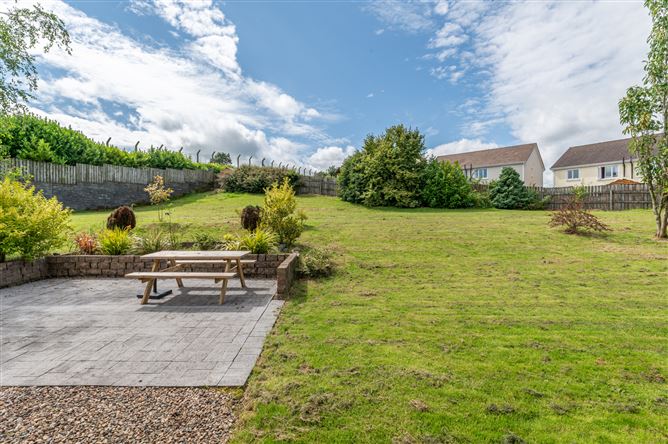 2 Pine Crescent, Drumgola Wood, Cavan