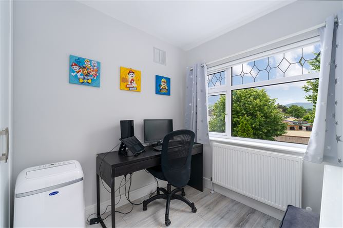 68 Kiltipper Drive, Aylesbury, Tallaght, Dublin 24