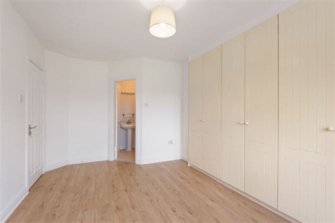 45 Larkfield Way, Lucan, Co. Dublin