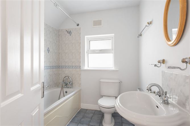 45 Larkfield Way, Lucan, Co. Dublin
