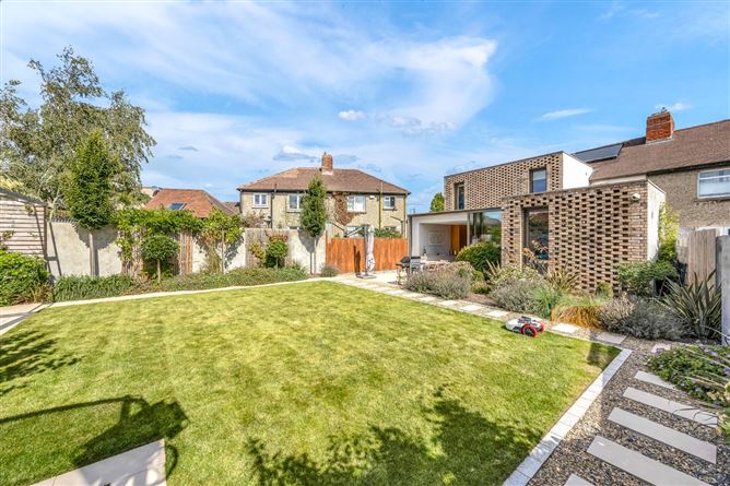 54 Ramleh Park, Milltown, Dublin 6