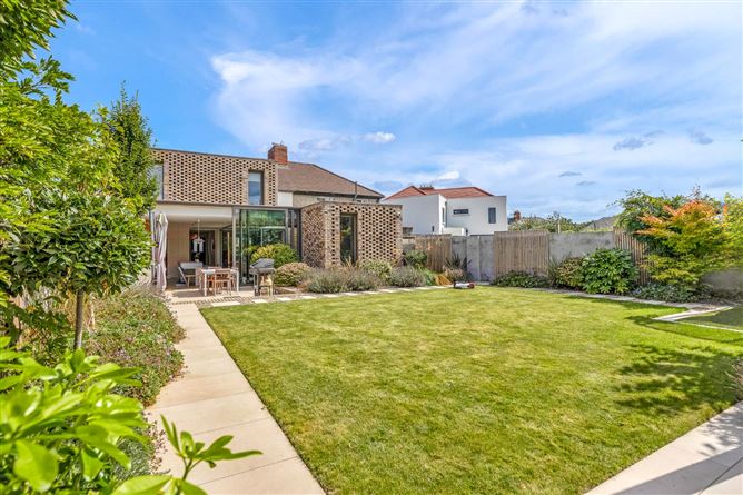 54 Ramleh Park, Milltown, Dublin 6