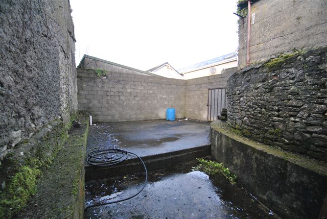 Main Street, Roscrea, Co. Tipperary