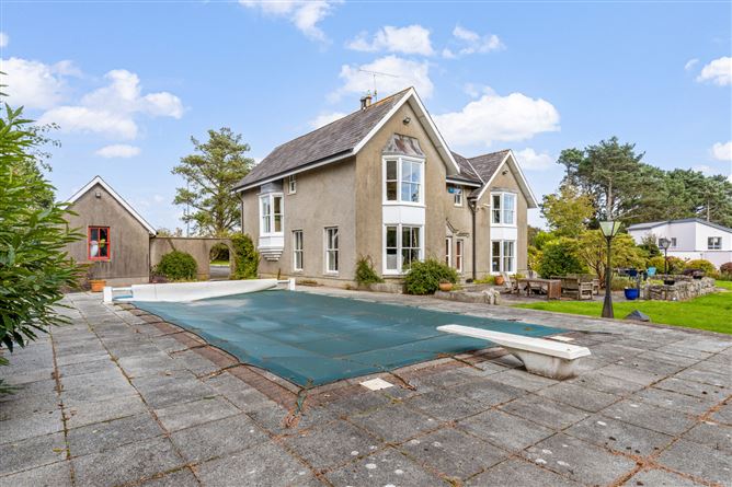 Pinehurst, Park, Wexford Town