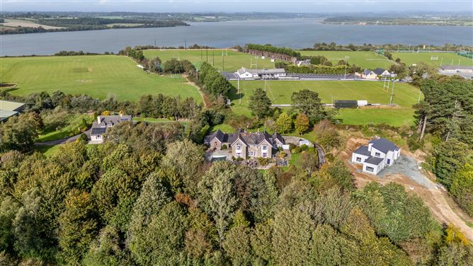 Pinehurst, Park, Wexford Town
