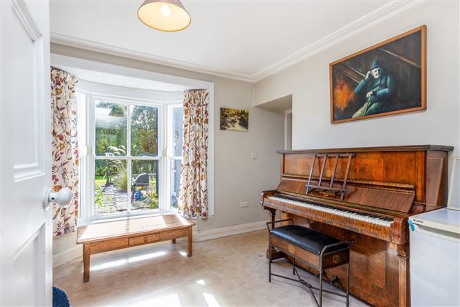 Pinehurst, Park, Wexford Town