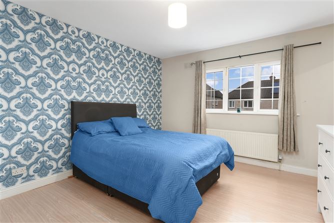 30 Ellensborough Close, Kiltipper, Dublin 24