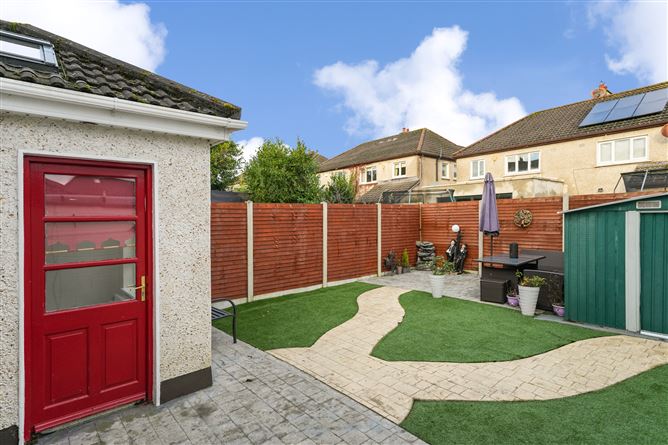 30 Ellensborough Close, Kiltipper, Dublin 24