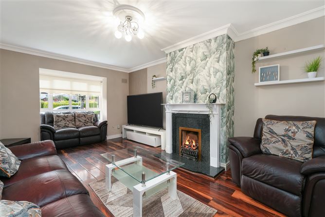 30 Ellensborough Close, Kiltipper, Dublin 24