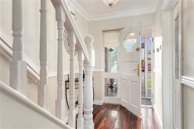 30 Ellensborough Close, Kiltipper, Dublin 24