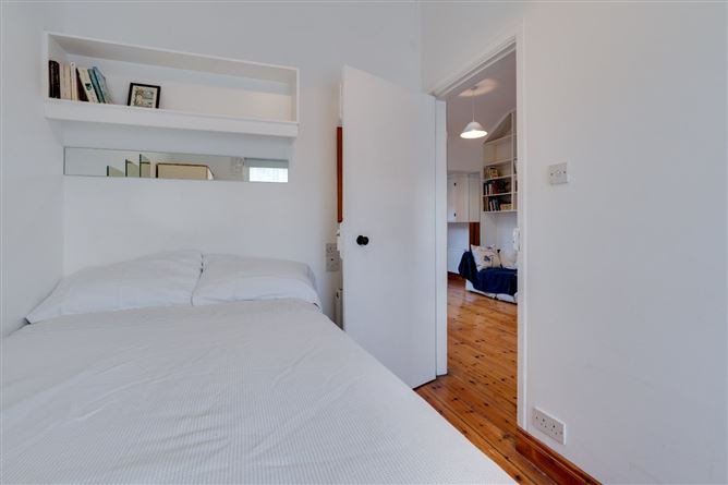 32 Findlater Street, Glasthule, Co. Dublin