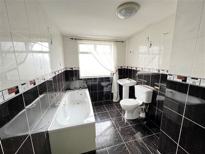 4 Lower Gate Street, Cashel, Tipperary