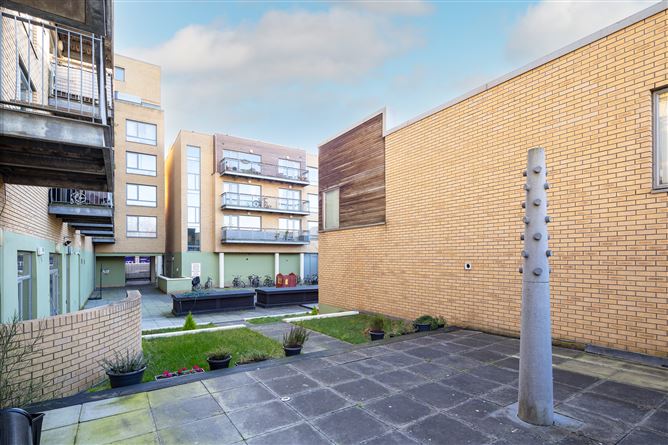 46 McGoverns Corner, The Coombe, Dublin 8