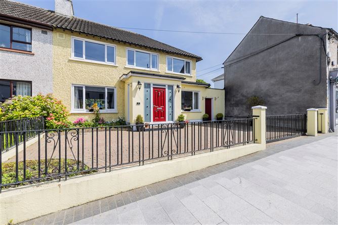 Photo 1 of 32 — 8 Dublin Street, Balbriggan, Co. Dublin