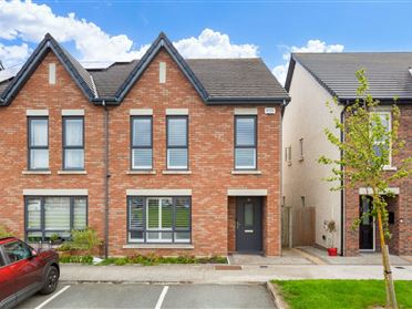35 Castlefield Hall, Clonsilla, Dublin 15