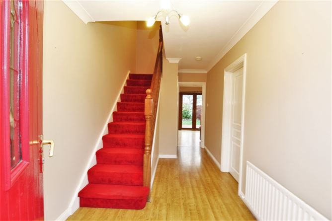 33 Curragh Hall Crescent, Tyrellstown, Dublin 15