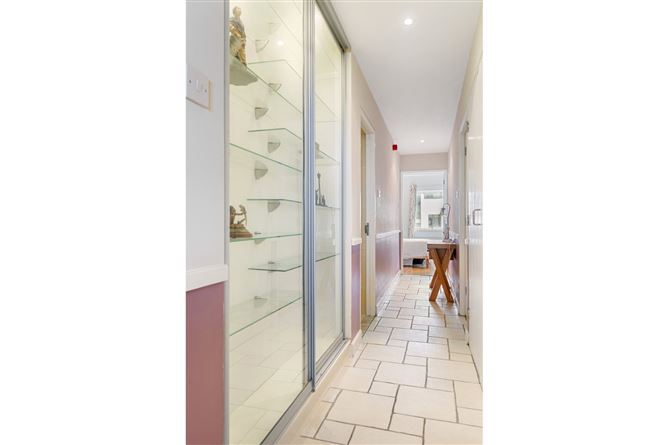 54 The Pavilion, Marine Road, Dun Laoghaire, Co. Dublin