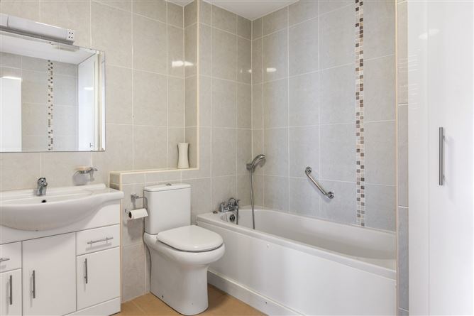54 The Pavilion, Marine Road, Dun Laoghaire, Co. Dublin