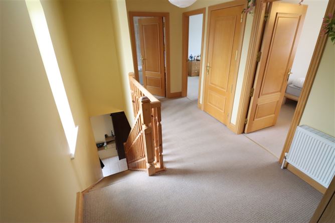 10 Cedarwood Drive, Castleheights, Carrigaline, Cork