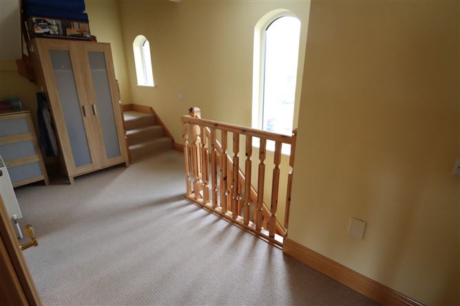 10 Cedarwood Drive, Castleheights, Carrigaline, Cork