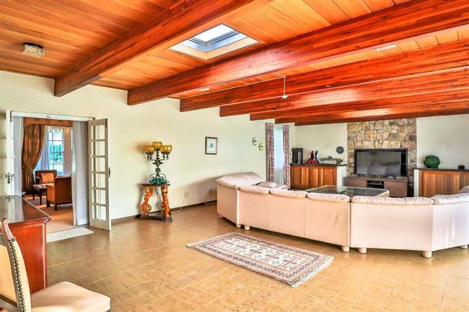 Private, Homestead Ave, Johannesburg