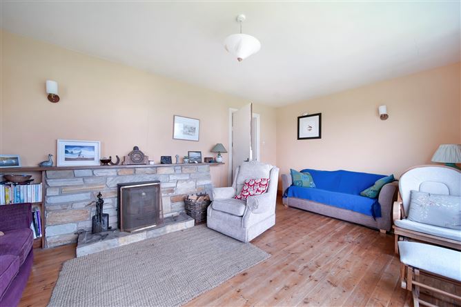 Cairn Cottage, Rinnaraw, Portnablagh, Co. Donegal