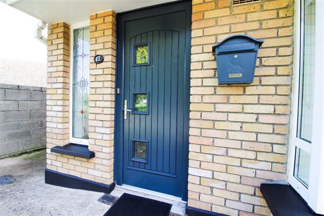 12 Beechdale Road, Ballycullen, Dublin 24