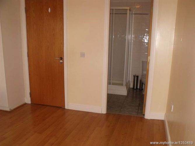 Photo 10 of 17 — 37 Melville Terrace, Finglas, Dublin 11, Finglas,  Dublin 11
