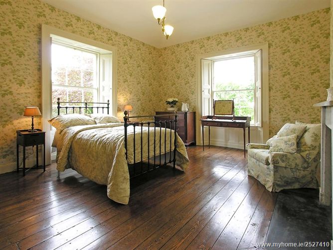 Tierhogar House on c. 46 Acres, Portarlington, Laois