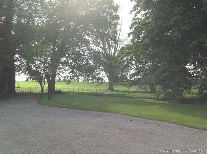 Tierhogar House on c. 46 Acres, Portarlington, Laois