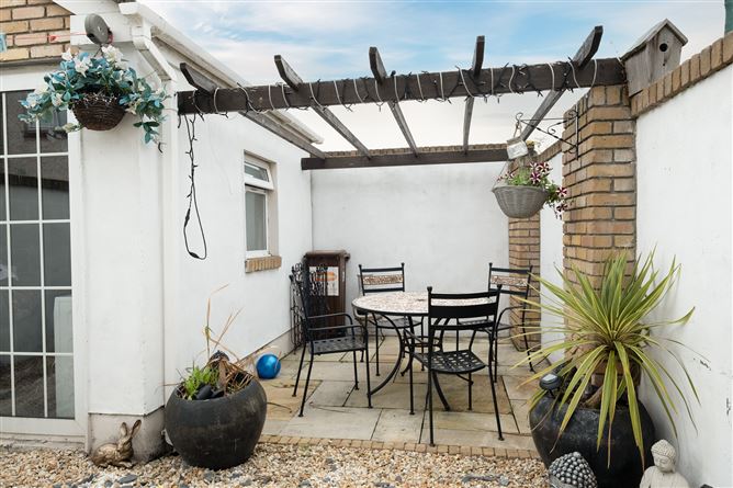 55 Woodford Downs, Clondalkin, Dublin 22
