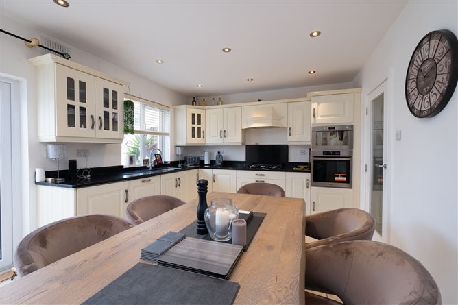 55 Woodford Downs, Clondalkin, Dublin 22