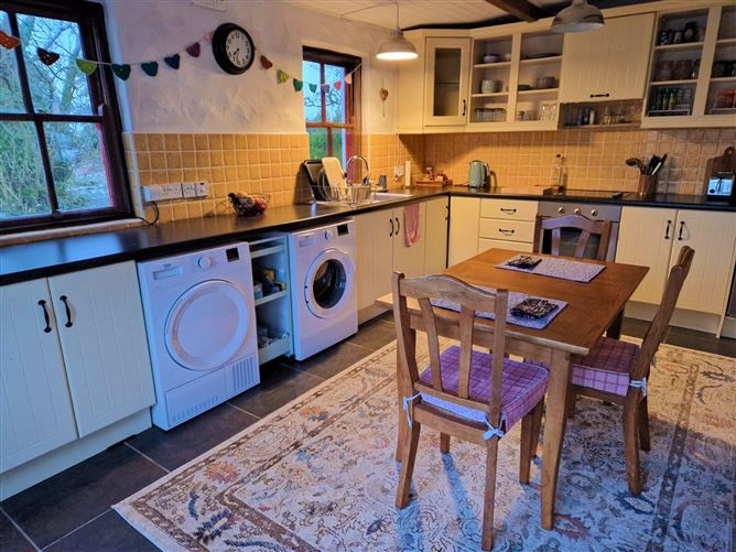 Beech Tree Cottage, Scaurdaune, Treengarve, Ballindine, Co. Mayo