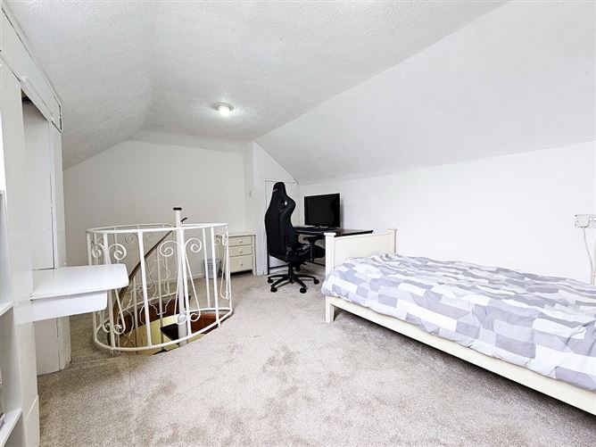 No. 46 Rathbawn Road , Castlebar, Mayo