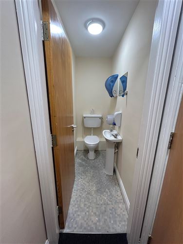 2 The Anchorage, Charlotte Quay, Grand Canal Dk, Dublin 4