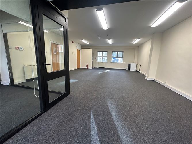 2 The Anchorage, Charlotte Quay, Grand Canal Dk, Dublin 4