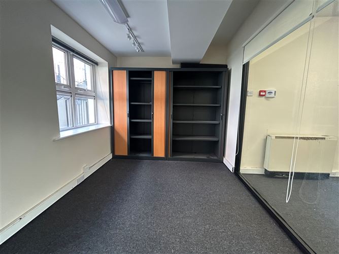 2 The Anchorage, Charlotte Quay, Grand Canal Dk, Dublin 4