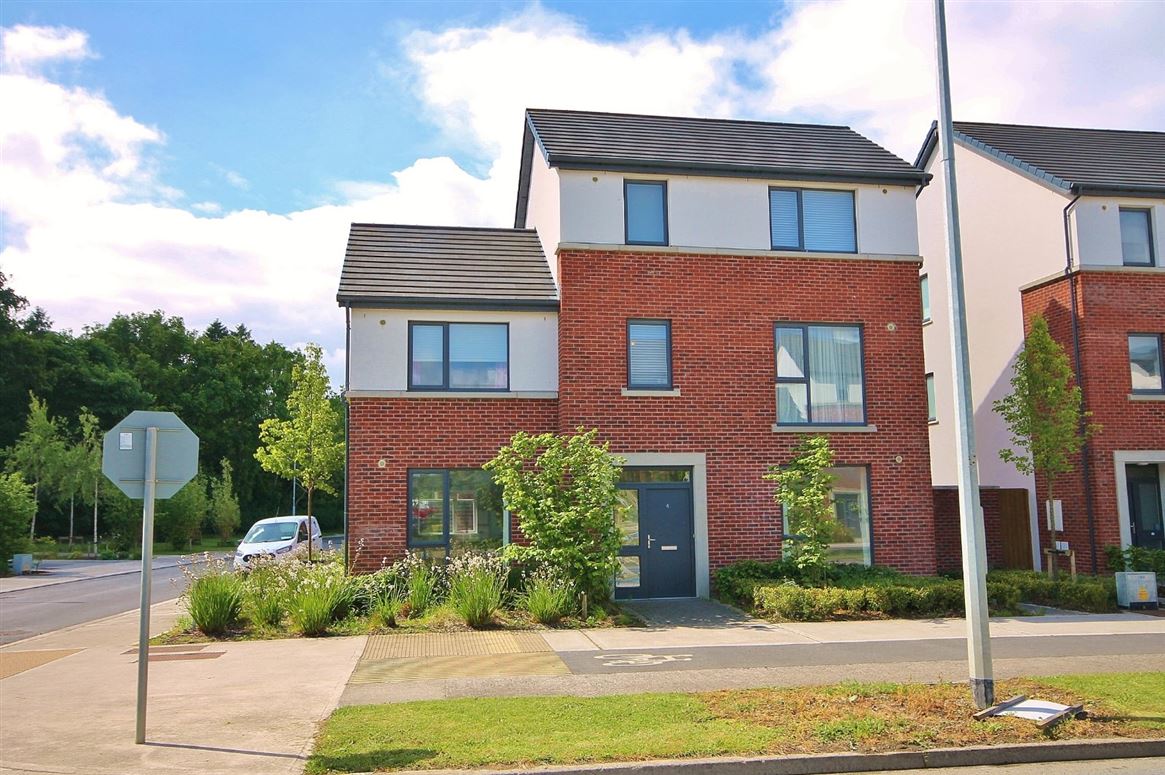 4 Somerton Woods, Lucan, Co. Dublin