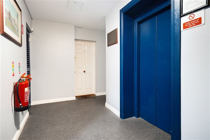 Apartment 6, Aranmore, Custom House Harbour, IFSC, Dublin 1, D01DP95