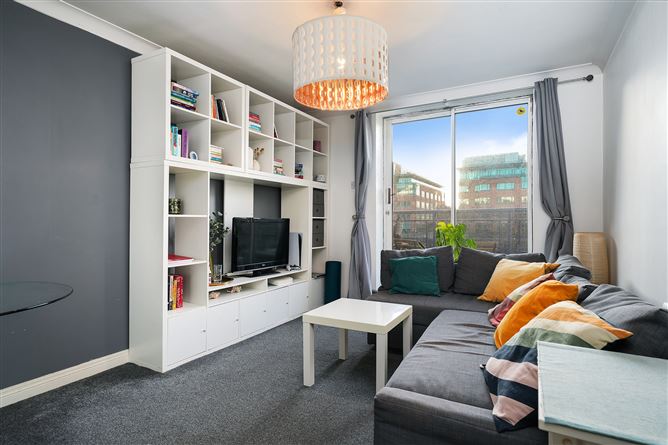 Apartment 6, Aranmore, Custom House Harbour, IFSC, Dublin 1, D01DP95