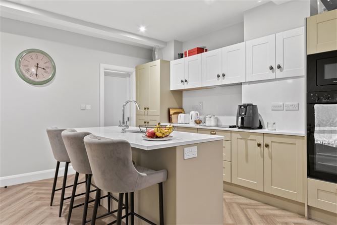 1B Blessington Court, Phibsborough, Dublin 7