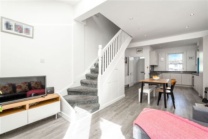 13 Eden Terrace, Glasthule,   County Dublin