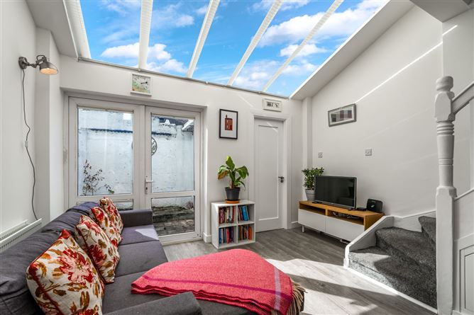 13 Eden Terrace, Glasthule,   County Dublin