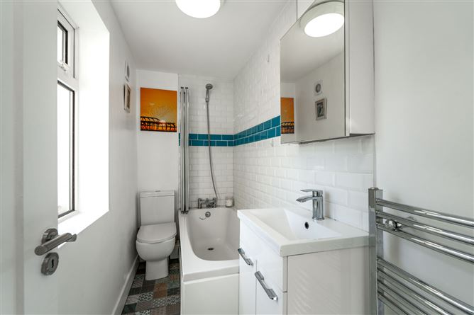 13 Eden Terrace, Glasthule,   County Dublin