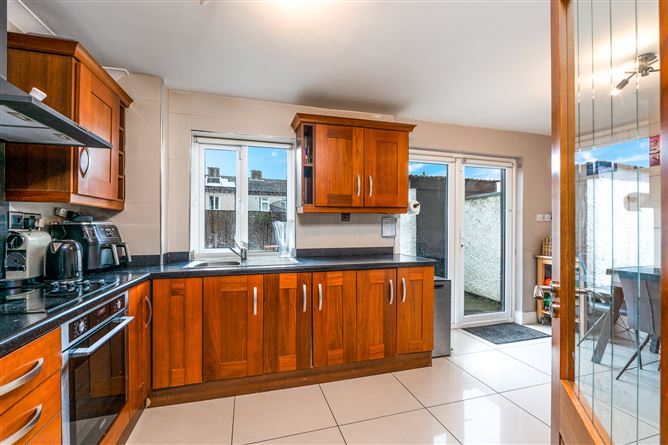 8 Rowlagh Gardens, Clondalkin, Dublin 22