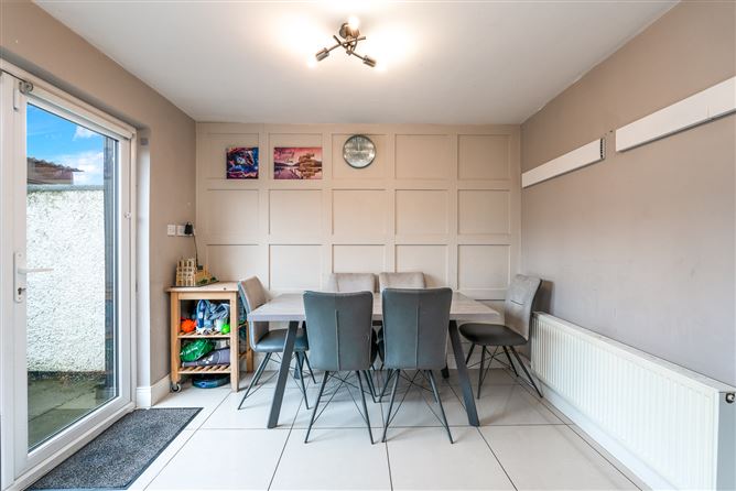 8 Rowlagh Gardens, Clondalkin, Dublin 22