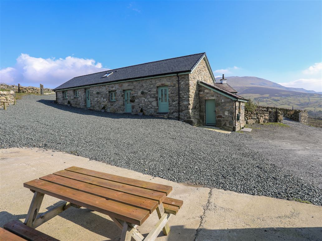 Ty Den,Deiniolen, Gwynedd, Wales