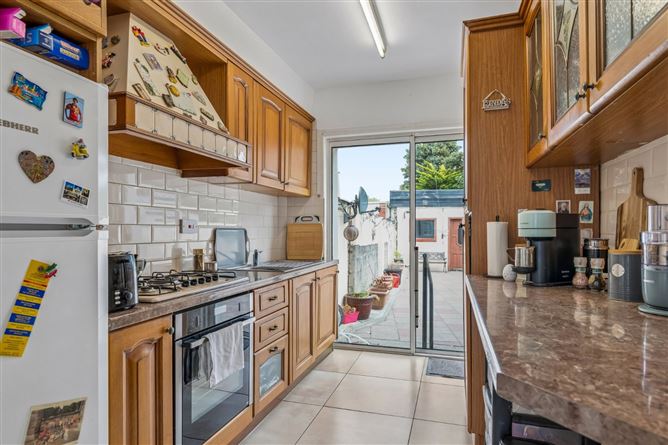 Photo 7 of 25 — 7 Ardlea Road, Artane, Dublin 5