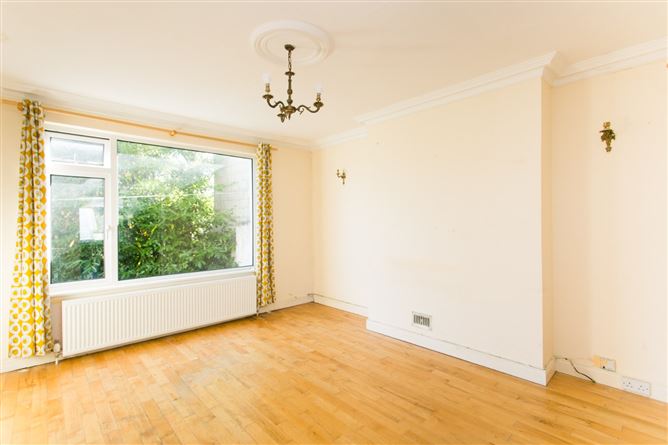 69 Coolnevaun, Stillorgan, Co. Dublin