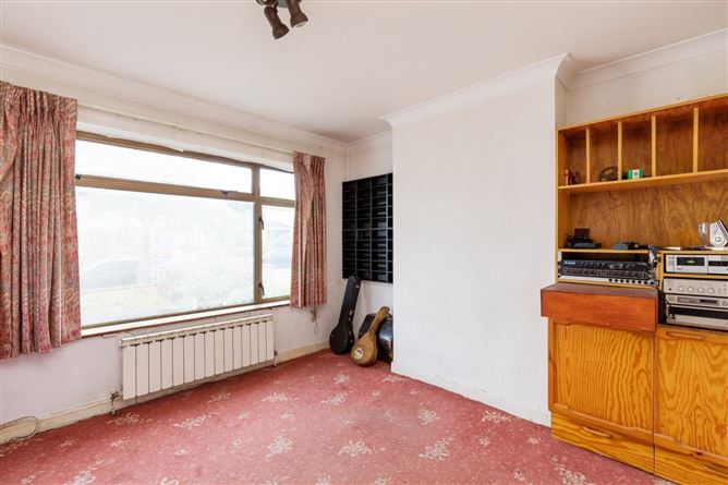318 Elm Mount Avenue, Beaumont, Dublin 9